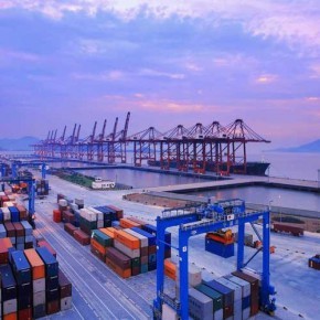 珠海至上海集装箱内贸水运专线及货物技术进出口解决方案